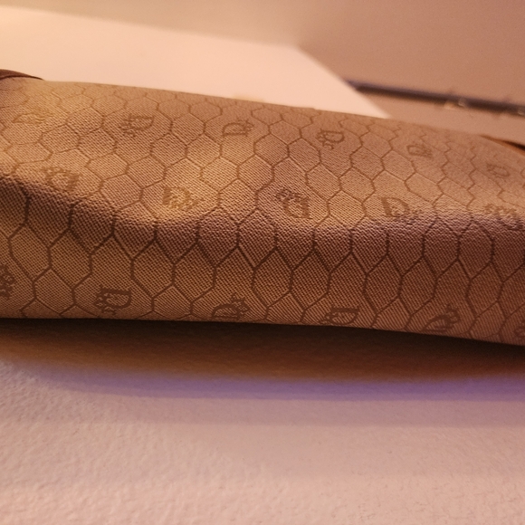 Christian Dior Honeycomb Bag Clutch - Picture 7 of 15